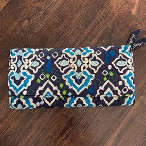 Excellent condition  - Vera Bradley Wallet